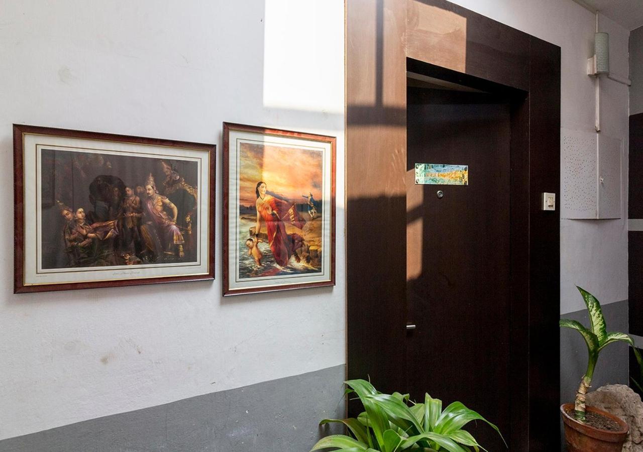 Neelam Bed & Breakfast Калькутта Экстерьер фото