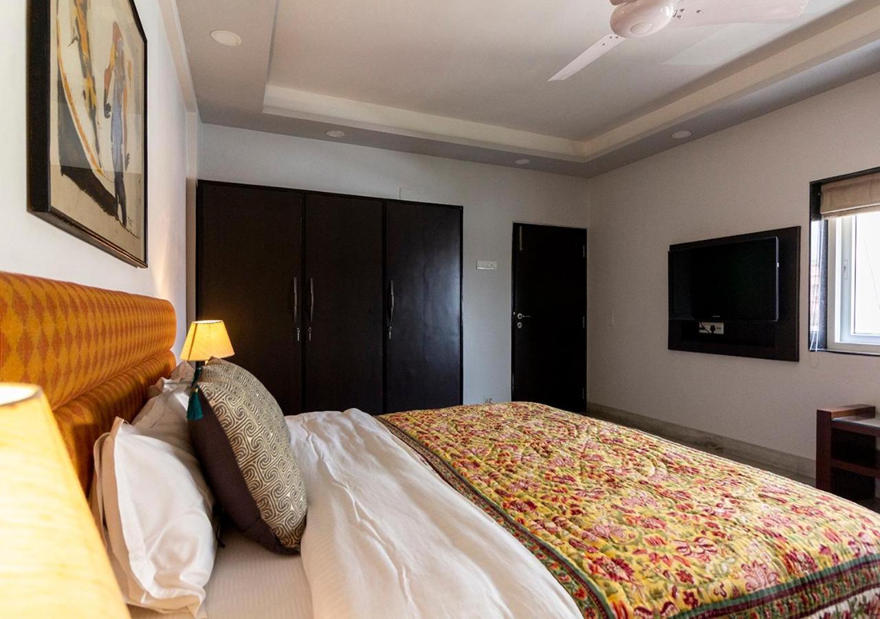 Neelam Bed & Breakfast Калькутта Экстерьер фото